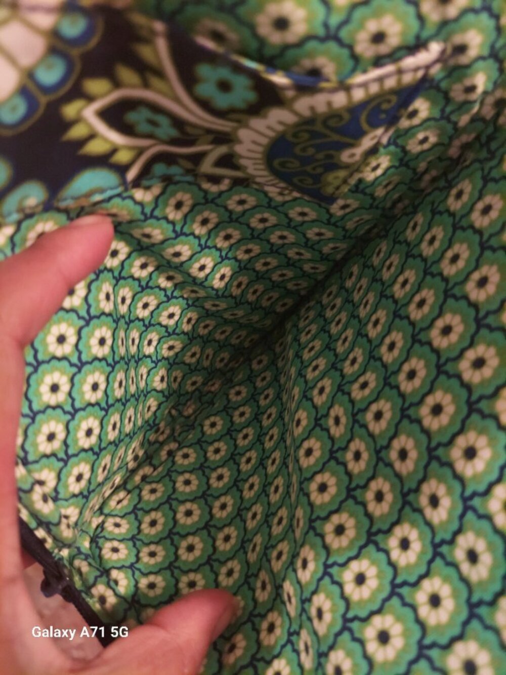 Vera Bradley Rhythm & Blues E-Reader Sleeve /Tablet Case - Picture 7 of 7